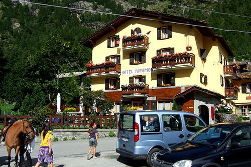 Hotel Ristorante Paramont Baulen Экстерьер фото